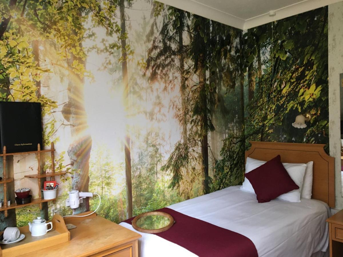 The Nyton Guesthouse Ely Bagian luar foto