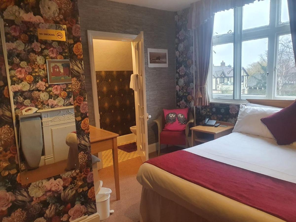 The Nyton Guesthouse Ely Bagian luar foto
