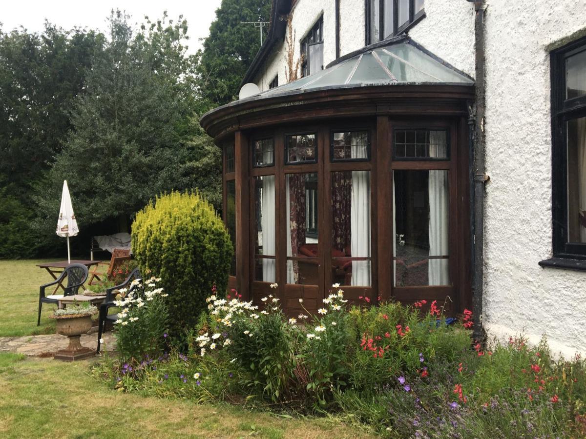 The Nyton Guesthouse Ely Bagian luar foto