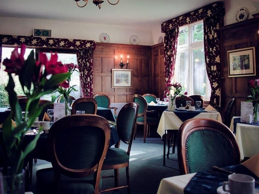 The Nyton Guesthouse Ely Bagian luar foto