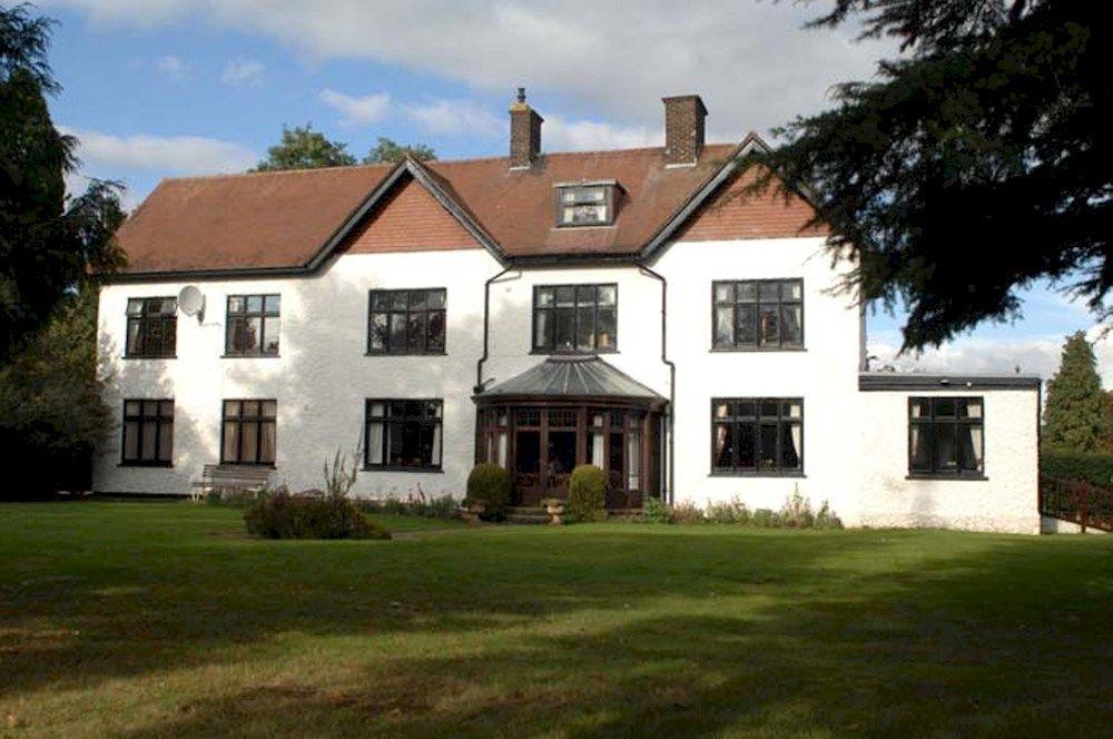 The Nyton Guesthouse Ely Bagian luar foto