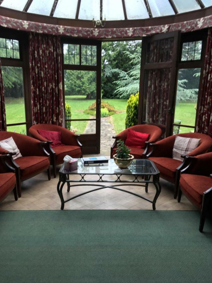 The Nyton Guesthouse Ely Bagian luar foto